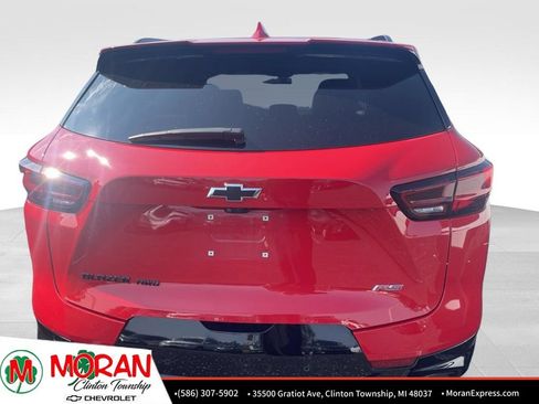 Used 2024 Chevrolet Blazer RS w/ Driver Confidence II Package AWD/4WD image 4