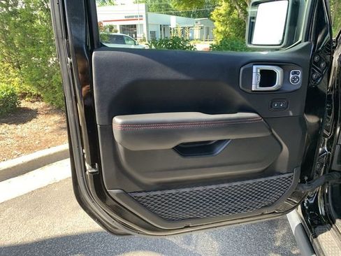 Used 2021 Jeep Gladiator Rubicon AWD/4WD image 17