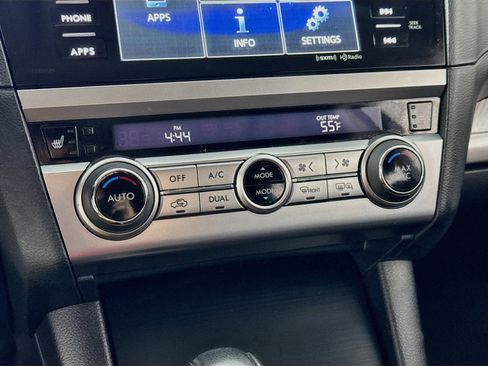 Used 2017 Subaru Outback 2.5i Premium image 17