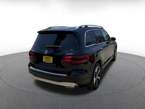 Used 2025 Mercedes-Benz GLB 250 4MATIC image 14