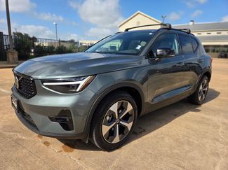 Used 2026 Volvo XC40 B5 Plus w/ Protection Package Premier AWD/4WD video 1