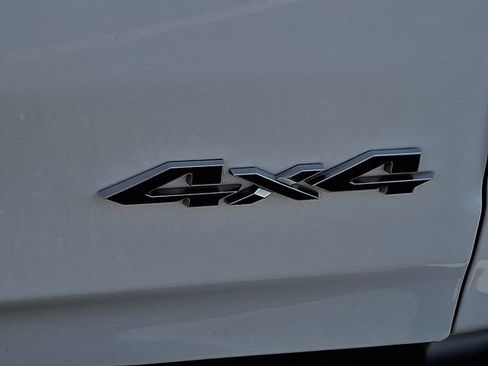 Used 2021 RAM 1500 Laramie w/ Sport Appearance Package AWD/4WD image 32