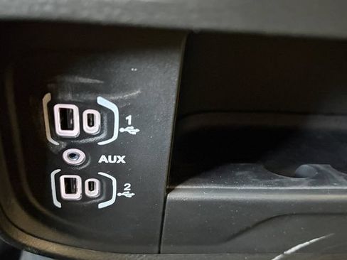 New 2026 RAM 2500 Tradesman AWD/4WD image 17