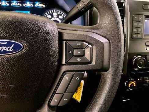Used 2017 Ford F150 XLT AWD/4WD image 18