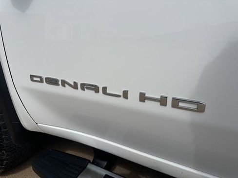 Used 2023 GMC Sierra 2500 Denali w/ Denali Ultimate Package AWD/4WD image 15