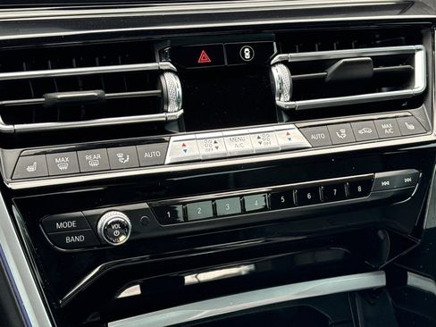 Used 2019 BMW M850i xDrive Coupe image 18