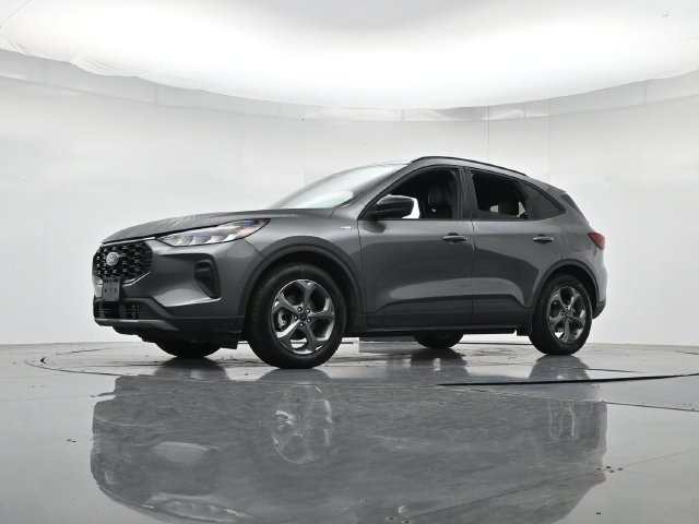 Certified 2025 Ford Escape ST-Line FWD image 38