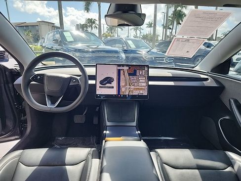 Used 2025 Tesla Model 3 Long Range image 24