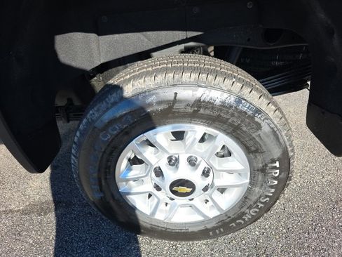 New 2026 Chevrolet Silverado 2500 LT w/ Leather Package image 7