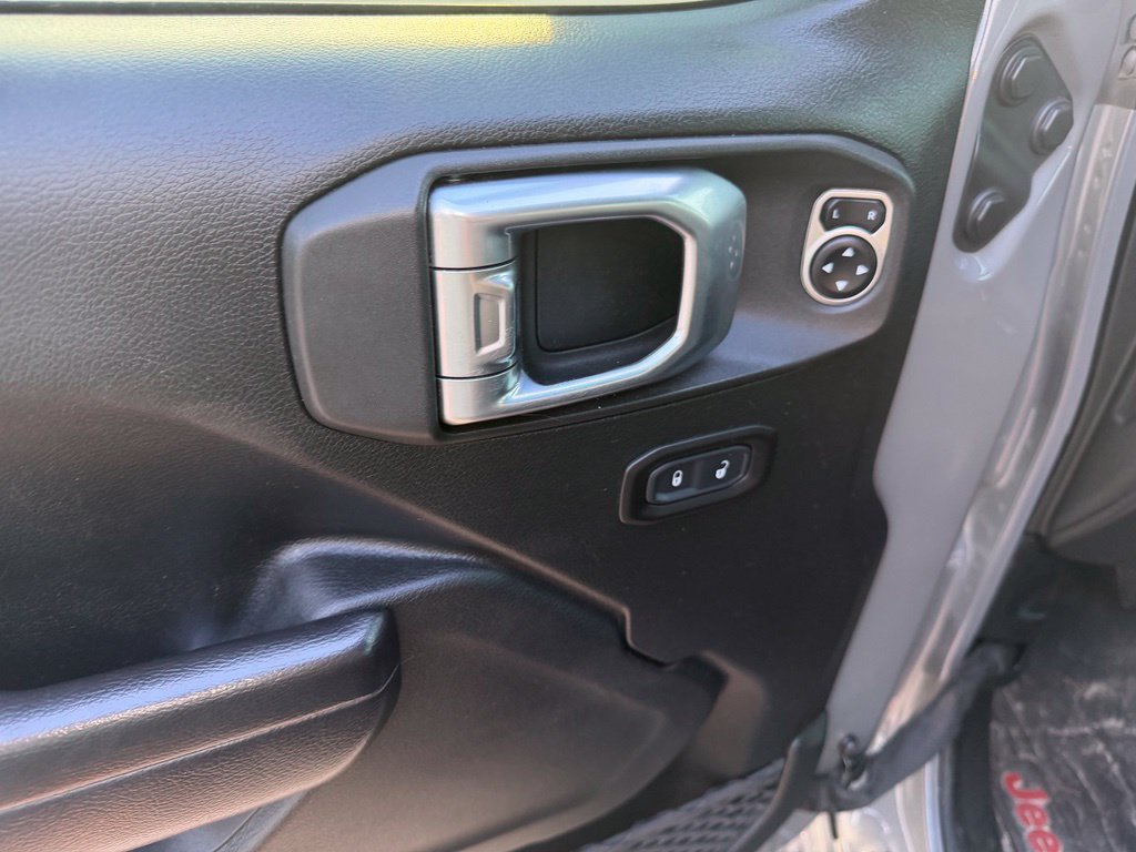 Used 2020 Jeep Wrangler Unlimited Sport AWD/4WD image 21