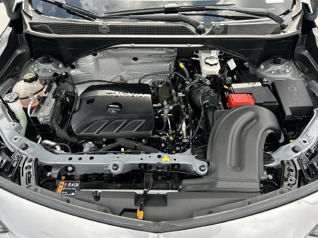 Used 2024 Buick Encore GX Preferred w/ Comfort Package FWD image 30