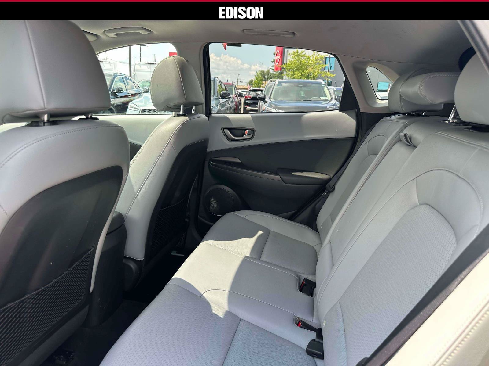 Used 2019 Hyundai Kona Limited w/ Cargo Package AWD/4WD image 9