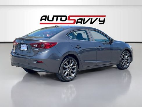 Used 2018 MAZDA MAZDA3 Touring FWD image 7