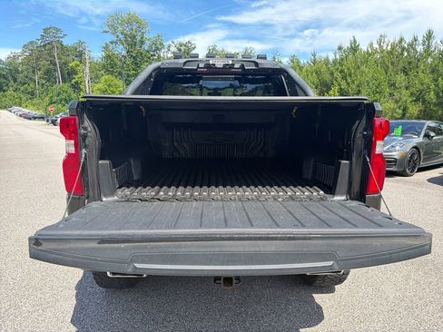 Used 2021 Chevrolet Silverado 1500 LT Trail Boss AWD/4WD image 31