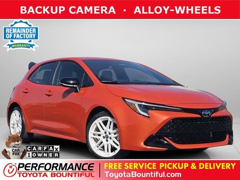 Used 2026 Toyota Corolla SE FWD image 1