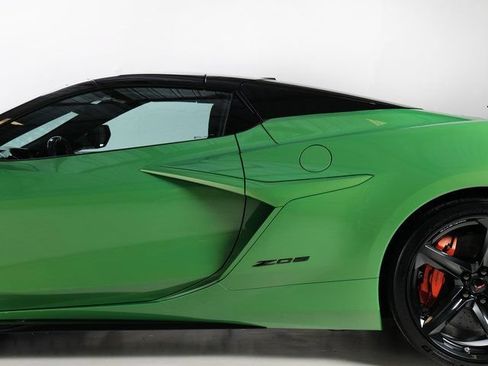 Used 2026 Chevrolet Corvette Z06 RWD image 36