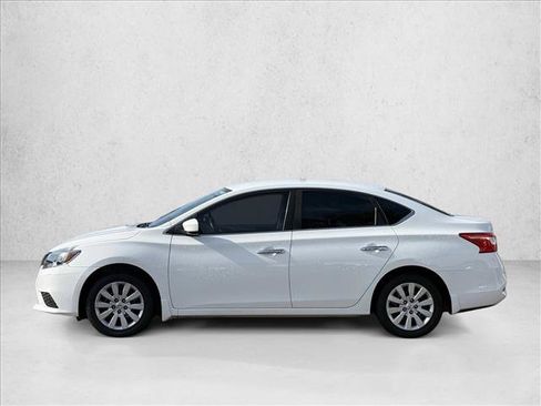 Used 2017 Nissan Sentra S FWD image 11