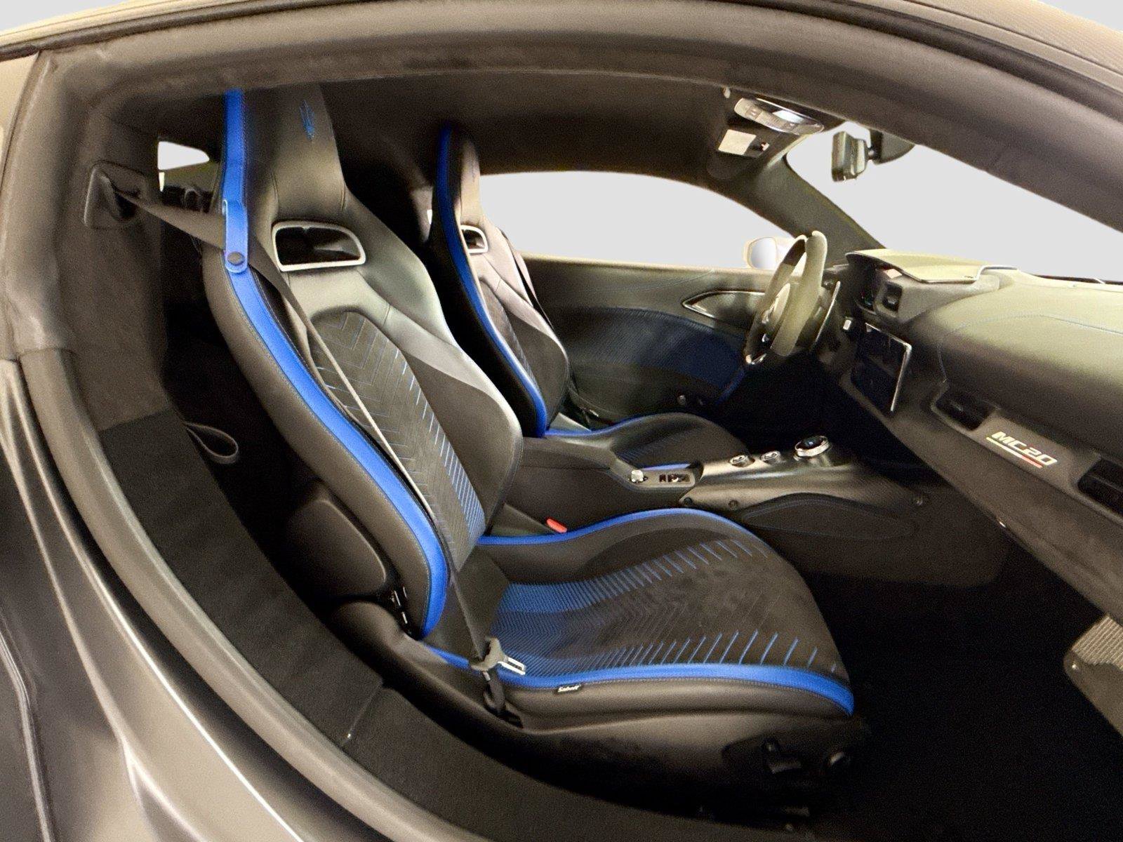 Used 2023 Maserati MC20 Coupe RWD image 25