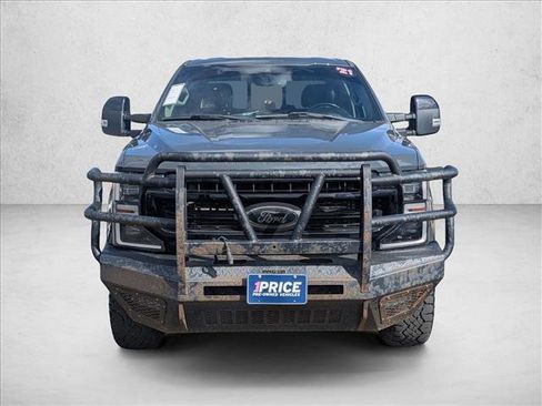 Used 2021 Ford F350 Lariat image 2
