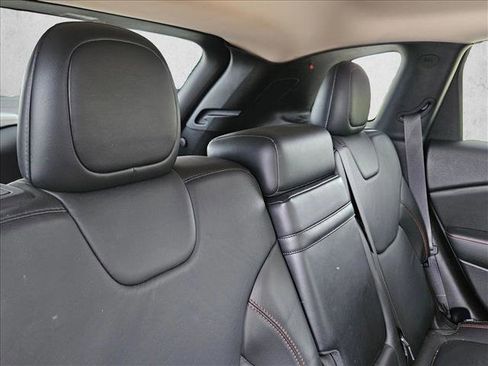 Used 2016 Jeep Cherokee Trailhawk w/ Comfort/Convenience Group image 24