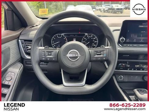 Certified 2023 Nissan Rogue SV AWD/4WD image 14