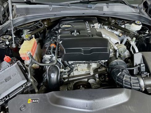 Used 2019 Cadillac CTS Luxury image 32