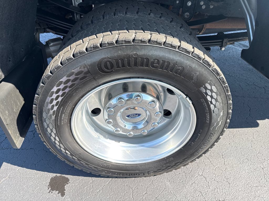 Used 2024 Ford F450 Platinum AWD/4WD image 29