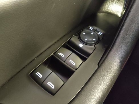 Used 2022 Chevrolet Blazer RS FWD image 27