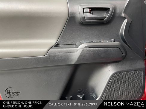 Used 2019 Toyota Tacoma SR image 16
