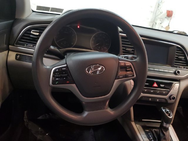 Used 2017 Hyundai Elantra SE FWD image 16
