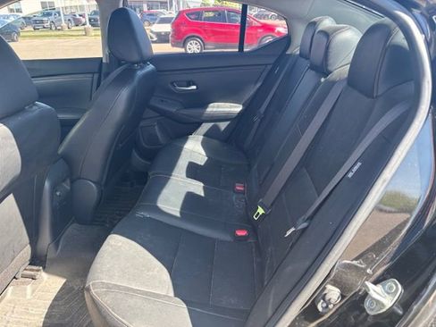 Used 2021 Nissan Sentra SR w/ SR Premium Package image 6