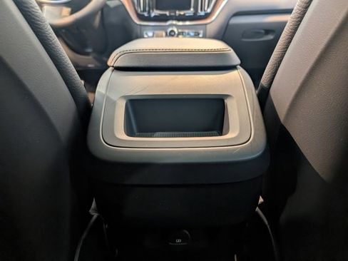 Used 2023 Volvo XC60 B5 Plus w/ Protection Package Premier image 28