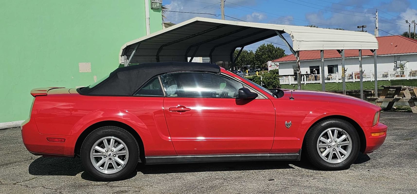 Used 2009 Ford Mustang Premium RWD image 6
