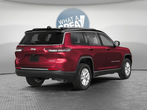 New 2025 Jeep Grand Cherokee L Limited w/ Black Appearance Package image 4