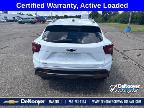 Used 2024 Chevrolet Trax ACTIV w/ Driver Confidence Package FWD image 4