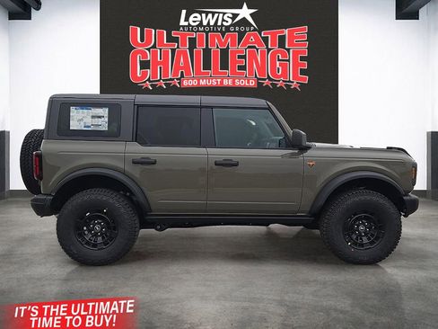 New 2026 Ford Bronco Badlands w/ Sasquatch Package image 5