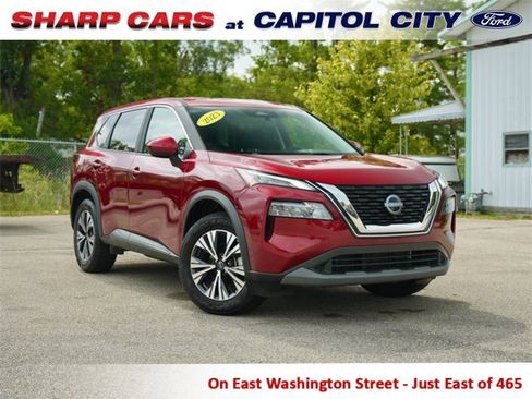 Used 2023 Nissan Rogue SV image 1