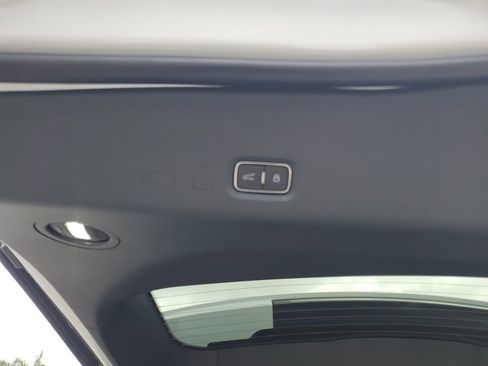 New 2025 Lincoln Navigator Reserve w/ Jet Appearance Package AWD/4WD image 6
