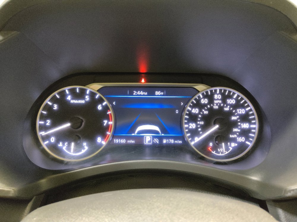 Used 2025 Nissan Sentra SV FWD image 23