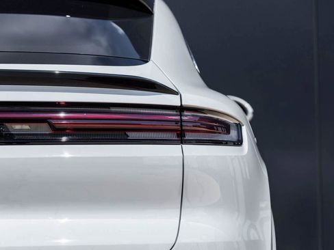 New 2026 Porsche Cayenne Turbo image 66