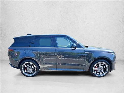 Certified 2024 Land Rover Range Rover Sport Dynamic SE AWD/4WD image 4