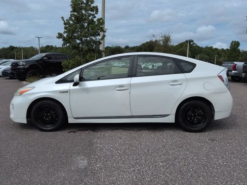 Used 2012 Toyota Prius Two FWD image 3