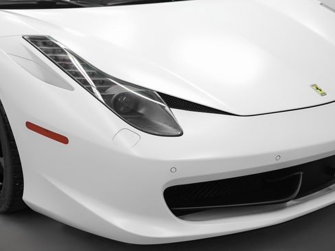 Certified 2015 Ferrari 458 Spider image 7
