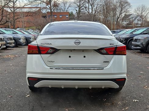 Certified 2023 Nissan Altima 2.5 SV image 5