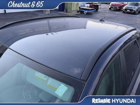 Used 2025 Hyundai Kona SEL AWD/4WD image 14