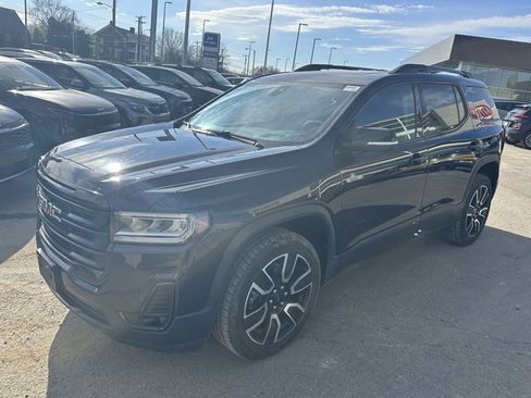 Used 2021 GMC Acadia SLT w/ Elevation Edition image 3