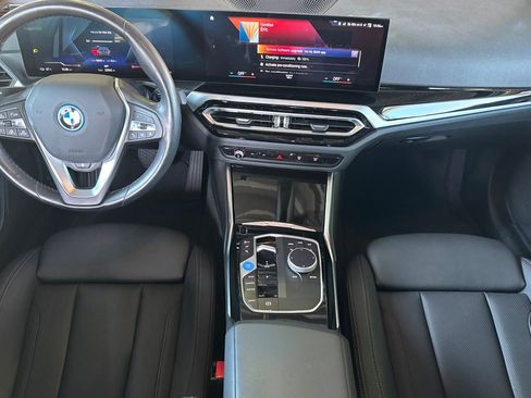 Used 2023 BMW i4 eDrive35 image 17