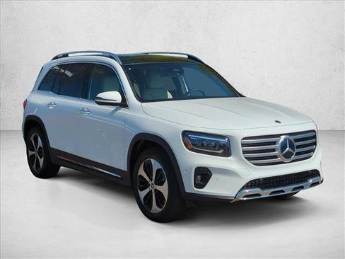 Used 2026 Mercedes-Benz GLB 250 image 7