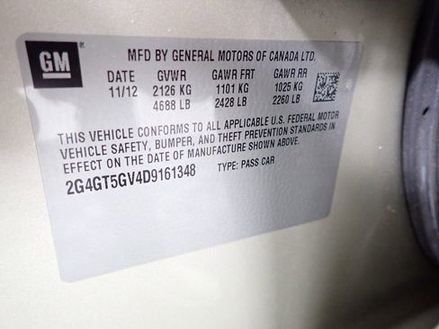 Used 2013 Buick Regal Premium FWD image 45
