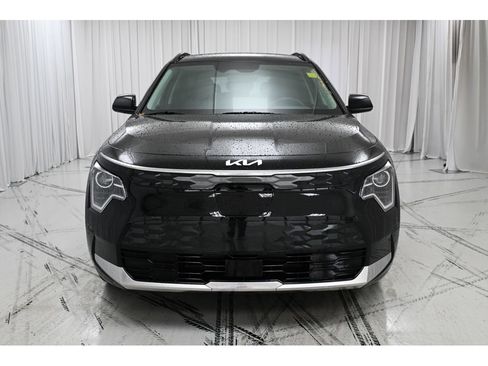 New 2026 Kia Niro Wind w/ Wind Preserve Package FWD image 3
